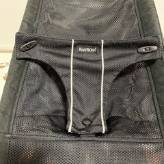 ベビービョルン バウンサー ブラック メッシュの画像