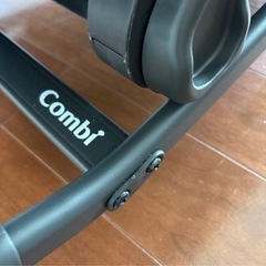 combi ネムリラ オートスイング（定価約7万円）　コンビ　の画像