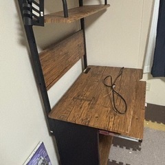 パソコンデスクです！の画像