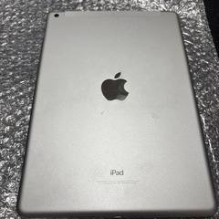 【ジャンク品】iPad 第6世代 32GB Wi-Fiモデル 液晶割れ・一部タッチ不良ありの画像