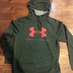 アンダーアーマー　パーカー5枚セット　L、Mサイズ　　の画像