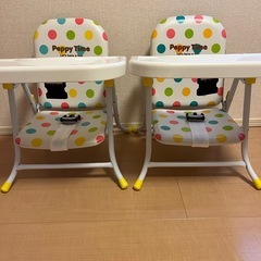 西松屋ベビーチェア2脚の画像