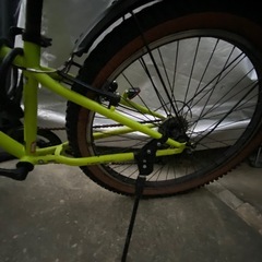 ジャンク　子供用26インチ　ドライド　ライム　太タイヤ　マウンテンバイクの画像