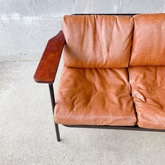 2人掛けソファの画像