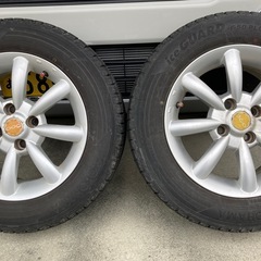 スタッドレスタイヤの画像