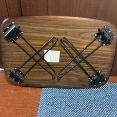 折りたたみローテーブル（木目調）の画像