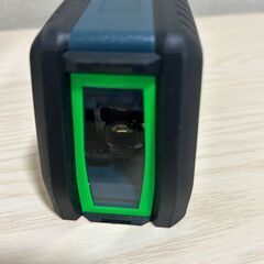 BOSCH　ボッシュ　クロスラインレーザー＆測量用アルミ三脚の画像