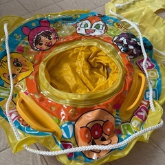 子ども浮き輪セットの画像