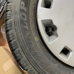 タイヤ　145R12 DUNLOP の画像