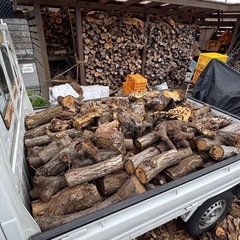 サービスあり‼️✨薪‼️✨広葉樹（薪ストーブ、焚き火、キャンプ、BBQ）の画像