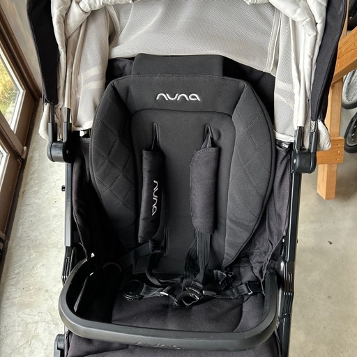nuna ベビーカー