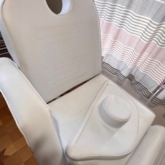  エステベッド マッサージベッド エステティック フェイシャルの画像