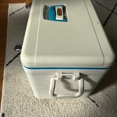 クーラーボックスの画像