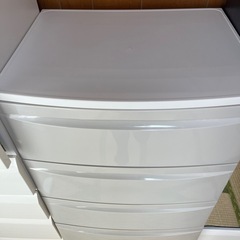 LOWYA 衣装棚 の画像