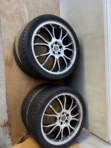 土日限定値下げします。18インチ PCD100 タイヤばり溝