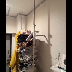 突っ張り　シューズラック　ホワイトの画像