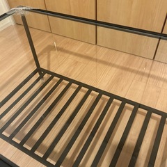 ガラステーブルの画像