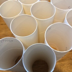 『トイレットペーパーの芯　68本　エリエール　工作　ハンドメイド』の画像