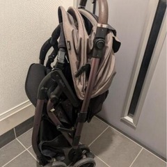 アップリカ オプティアクッショングレイス/クラシックグリッドGR 品番　2139548の画像