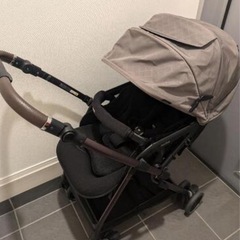 アップリカ オプティアクッショングレイス/クラシックグリッドGR 品番　2139548の画像