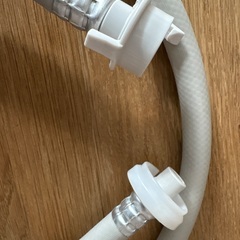 美品　洗濯給水ホース　2mの画像