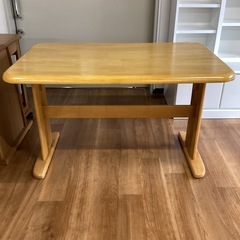 ダイニングテーブル【町田市再生家具】252286の画像