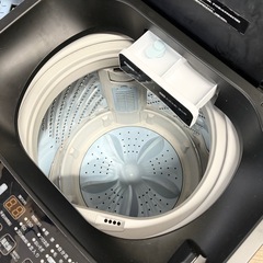 【超美品‼️】ハイセンス 2022年製 5.5kg全自動洗濯機 エディオンモデル 高級ガラストップ マットブラック♪の画像
