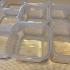 【IKEA】保存容器　弁当箱　キャニスター　750mL 1,4L プラスチックの画像