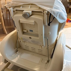 電動ハイローチェアの画像