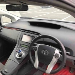 プリウス３０　人気の白　10万キロ台　美車の画像