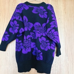 【カーディガン 花柄総柄 ボタニカル 黒紫 日本製古着】の画像