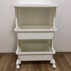 キャスター付き3段ラックの画像