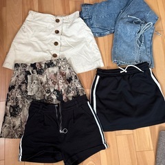 ジーンズ、スカートなどまとめうりの画像