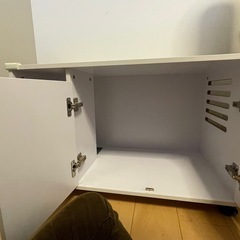 
キャスター付きおしゃれ  猫トイレの画像
