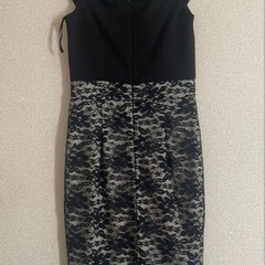 タイトドレスの画像