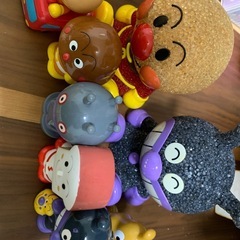 アンパンマン等のおもちゃセットの画像