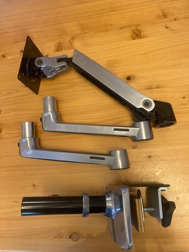 モニターアーム　エルゴトロン