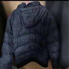 紺色　ダウンの画像