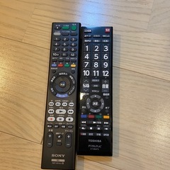 液晶カラーテレビ　ブルーレイディスクレコーダー　テレビ台の画像