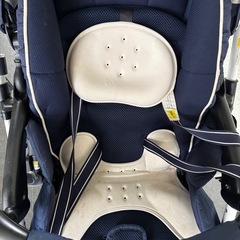 apricaベビーカー AB型 ネイビーの画像