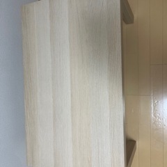 IKEA テーブルの画像