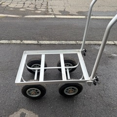 手押し台車の画像
