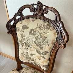 アンティーク調 椅子 クラシカルデザイン 花柄 布張り ビンテージ vintage ヴィンテージ家具の画像