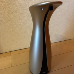 UMBRA アルコールディスペンサーの画像