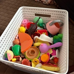 子供のおもちゃ色々の画像