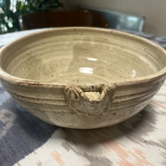 白磁の深皿の画像