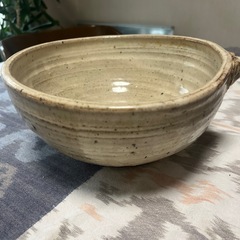 白磁の深皿の画像