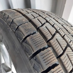 ランクルプラド　前期純正ホイール　24年製バリ山すたっどれスタッドレスの画像