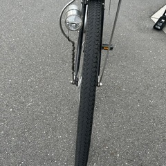 大きなカゴ、痛くならないサドルが特徴の自転車の画像