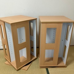 ベネッセ回転式本棚の画像